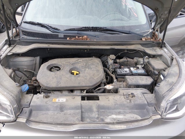 KIA SOUL + 2018 KNDJP3A58J7576259 Image 10