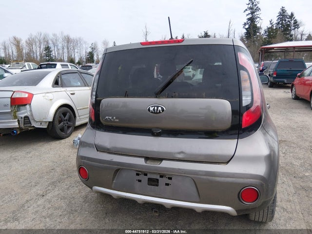 KIA SOUL + 2018 KNDJP3A58J7576259 Image 17
