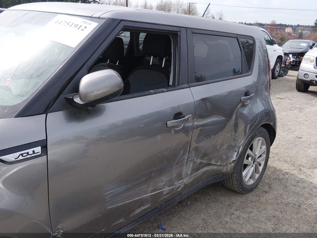 KIA SOUL + 2018 KNDJP3A58J7576259 Image 18