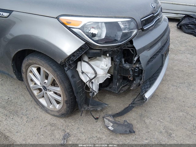KIA SOUL + 2018 KNDJP3A58J7576259 Image 6