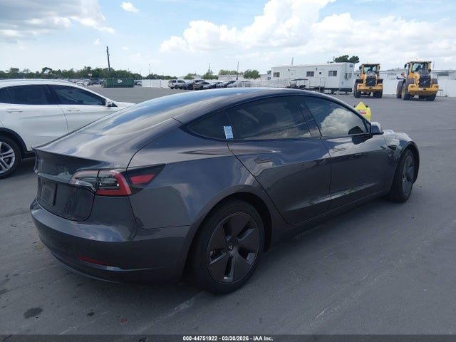2023 TESLA MODEL 3 5YJ3E1EA1PF688804 Photo 3