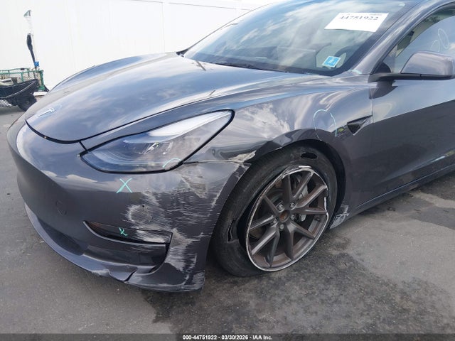 2023 TESLA MODEL 3 5YJ3E1EA1PF688804 Photo 5