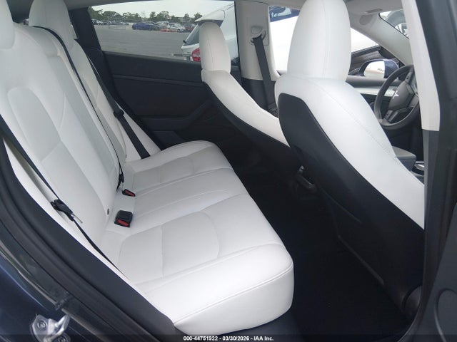 2023 TESLA MODEL 3 5YJ3E1EA1PF688804 Photo 7