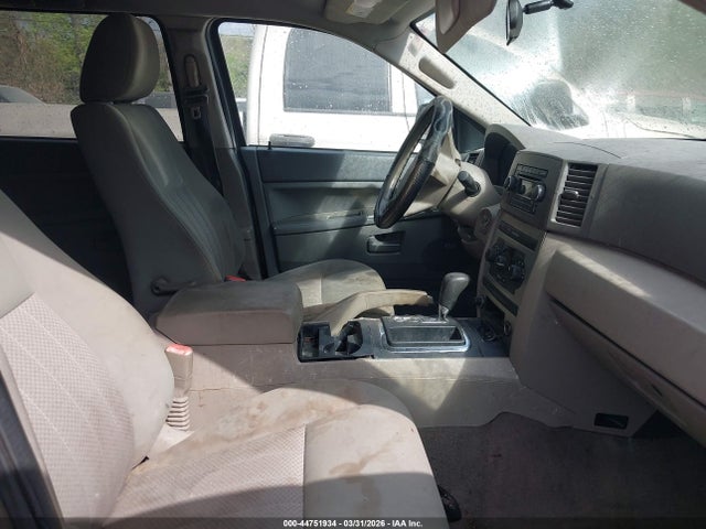 2006 Jeep Grand Cherokee Laredo მანქანა იყიდება აუქციონზე, vin: 1J4GS48K56C267741, აუქციონის ნომერი: 44751934