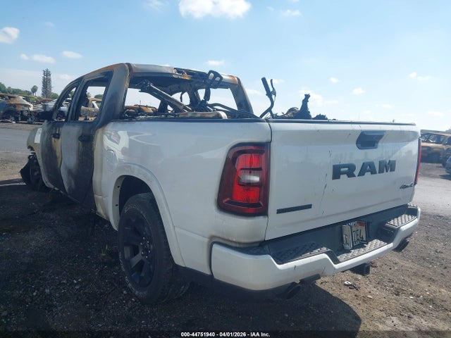 2025 Ram 1500 Big Horn  4x4 5'7 Box მანქანა იყიდება აუქციონზე, vin: 1C6SRFFP0SN653558, აუქციონის ნომერი: 44751940