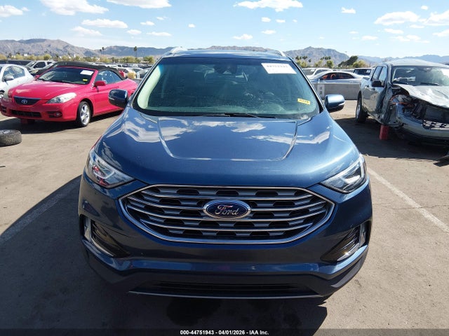 2FMPK4K9XKBC36826 Ford Edge Titanium