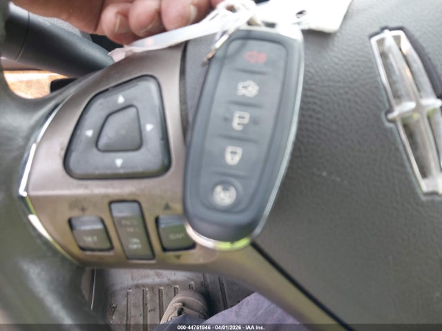 44751946 :رقم المزاد ، 2LMDJ8JK1FBL32906 vin ، 2015 Lincoln Mkx مزاد بيع