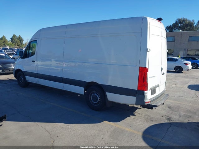 44751951 :رقم المزاد ، W1Y40CHY6NT091421 vin ، 2022 Mercedes-benz Sprinter 2500 High Roof I4 مزاد بيع
