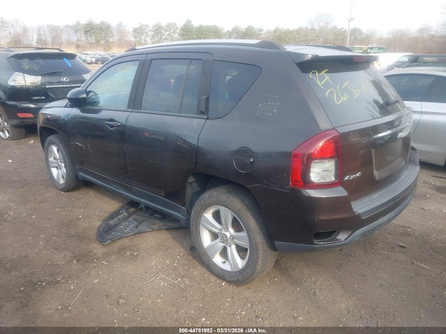 44751982 :رقم المزاد ، 1C4NJDEB2ED599858 vin ، 2014 Jeep Compass Latitude مزاد بيع