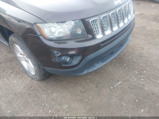44751982 :رقم المزاد ، 1C4NJDEB2ED599858 vin ، 2014 Jeep Compass Latitude مزاد بيع