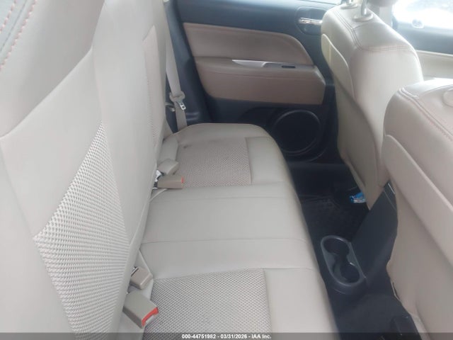 44751982 :رقم المزاد ، 1C4NJDEB2ED599858 vin ، 2014 Jeep Compass Latitude مزاد بيع