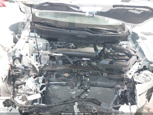 44751987 :رقم المزاد ، 5N1AT2MV8JC816091 vin ، 2018 Nissan Rogue Sv مزاد بيع
