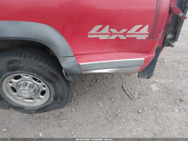 1997 Chevrolet K2500 Hd Fleetside მანქანა იყიდება აუქციონზე, vin: 1GCGK29R3VE208213, აუქციონის ნომერი: 44751988