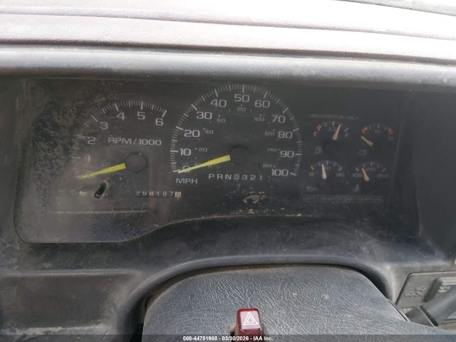 1997 Chevrolet K2500 Hd Fleetside მანქანა იყიდება აუქციონზე, vin: 1GCGK29R3VE208213, აუქციონის ნომერი: 44751988