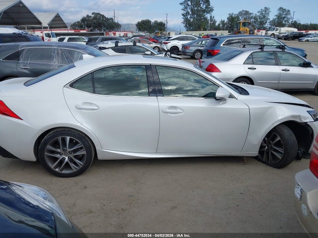 Lexus IS 300 2020 JTHAA1D29L5102289 Image 12