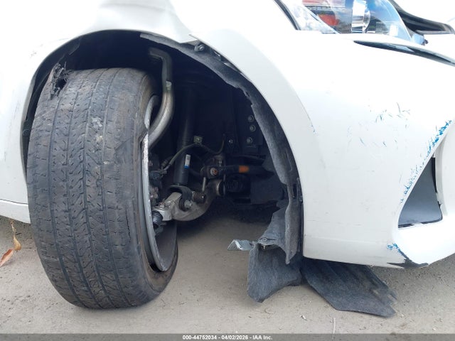 Lexus IS 300 2020 JTHAA1D29L5102289 Image 16