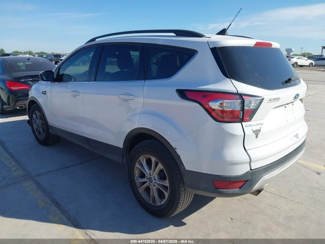 Продажа на аукционе авто 2018 Ford Escape Se, vin: 1FMCU0GD0JUD03991, номер лота: 44752035