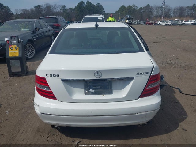 44752036 :رقم المزاد ، WDDGF8AB1DR293023 vin ، 2013 Mercedes-benz C 300 Luxury 4matic مزاد بيع