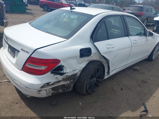 44752036 :رقم المزاد ، WDDGF8AB1DR293023 vin ، 2013 Mercedes-benz C 300 Luxury 4matic مزاد بيع
