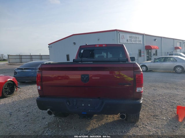 44752040 :رقم المزاد ، 1C6RR7GT5MS556389 vin ، 2021 Ram 1500 Classic مزاد بيع