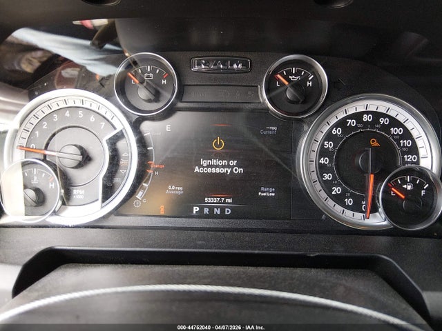 44752040 :رقم المزاد ، 1C6RR7GT5MS556389 vin ، 2021 Ram 1500 Classic مزاد بيع
