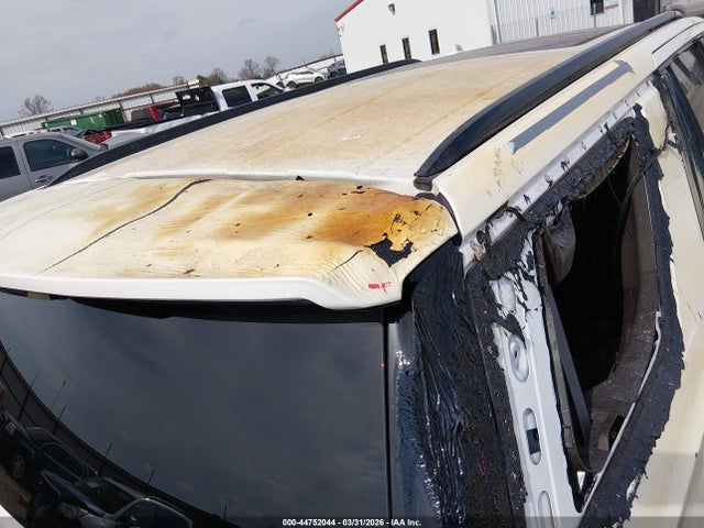 1GNSKPKD3MR326458 Chevrolet Tahoe 4wd Z71