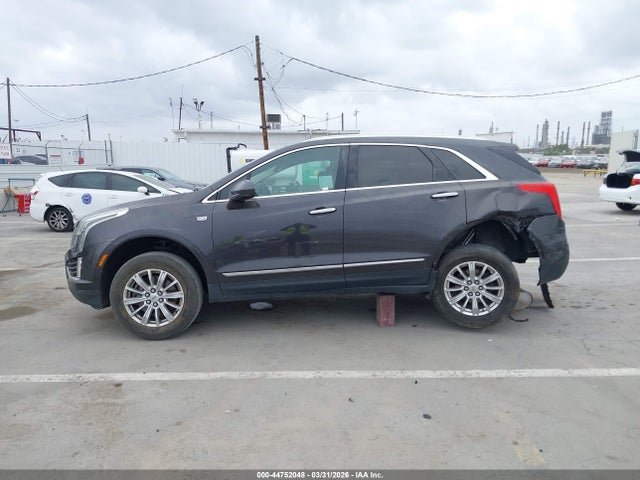1GYKNBRSXHZ108539 Cadillac XT5 LUXURY