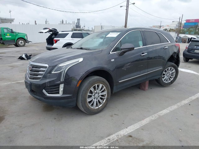 2017 CADILLAC XT5 1GYKNBRSXHZ108539 Photo 1