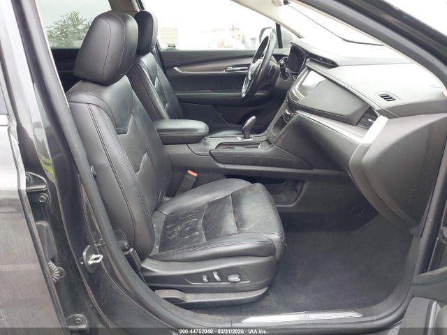 2017 CADILLAC XT5 1GYKNBRSXHZ108539 Photo 4