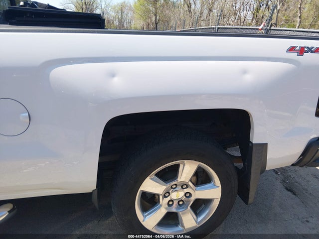 2015 Chevrolet Silverado 1500 1lt მანქანა იყიდება აუქციონზე, vin: 1GCVKREC6FZ194108, აუქციონის ნომერი: 44752064