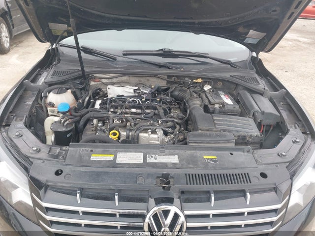 Продажа на аукционе авто 2015 Volkswagen Passat 2.0l Tdi Sel Premium, vin: 1VWCV7A37FC120897, номер лота: 44752065