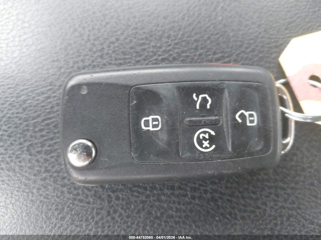 Продажа на аукционе авто 2015 Volkswagen Passat 2.0l Tdi Sel Premium, vin: 1VWCV7A37FC120897, номер лота: 44752065