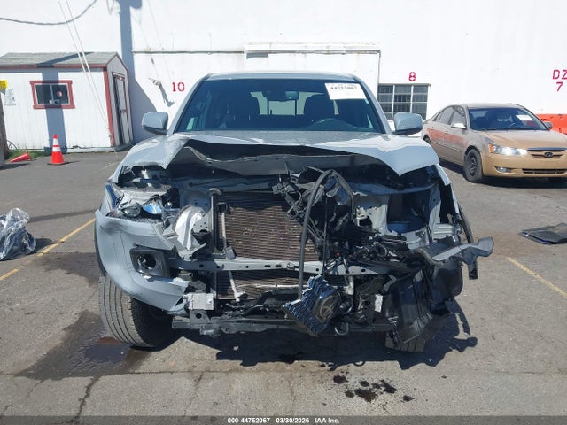 2019 Toyota Tacoma Trd Off Road მანქანა იყიდება აუქციონზე, vin: 3TMCZ5AN5KM250778, აუქციონის ნომერი: 44752067