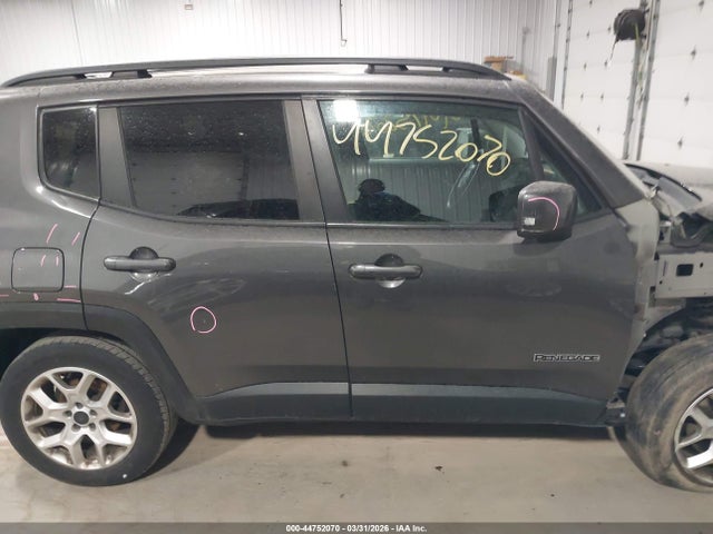 44752070 :رقم المزاد ، ZACCJBBB3HPF36189 vin ، 2017 Jeep Renegade Latitude 4x4 مزاد بيع