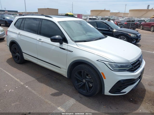 Volkswagen Tiguan 2.0t Se R-line Black 2023 3VVCB7AX0PM137363 головне зображення