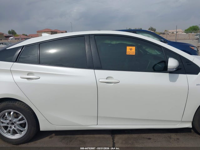 JTDKBRFU7J3072704 Toyota Prius