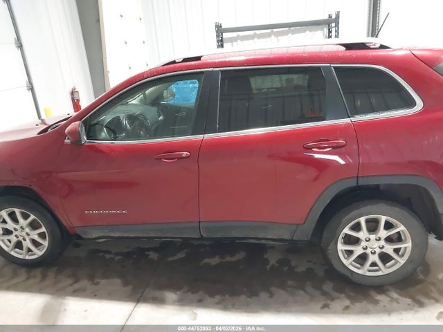 2017 Jeep Cherokee Latitude Fwd მანქანა იყიდება აუქციონზე, vin: 1C4PJLCB0HW616798, აუქციონის ნომერი: 44752093
