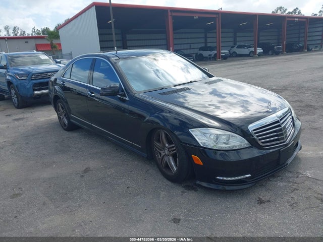 2013 MERCEDES-BENZ S 550 WDDNG9EB7DA531542