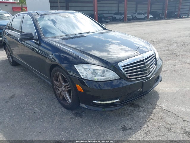 2013 Mercedes-benz S 550 4matic მანქანა იყიდება აუქციონზე, vin: WDDNG9EB7DA531542, აუქციონის ნომერი: 44752096