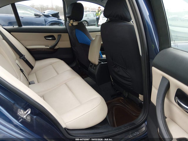 2011 Bmw 328i Xdrive მანქანა იყიდება აუქციონზე, vin: WBAPK5C53BF126217, აუქციონის ნომერი: 44752097