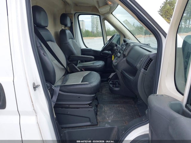 2015 Ram Promaster 1500 Low Roof მანქანა იყიდება აუქციონზე, vin: 3C6TRVAG0FE502218, აუქციონის ნომერი: 44752148