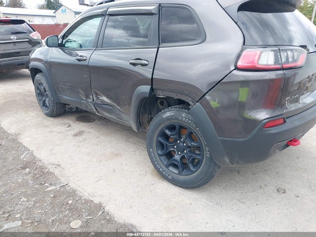 44752153 :رقم المزاد ، 1C4PJMBX0LD583034 vin ، 2020 Jeep Cherokee Trailhawk 4x4 مزاد بيع