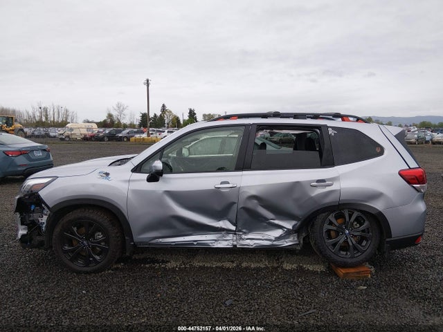 Продаж на аукціоні авто 2023 Subaru Forester Sport, vin: JF2SKAJC8PH464779, номер лоту: 44752157