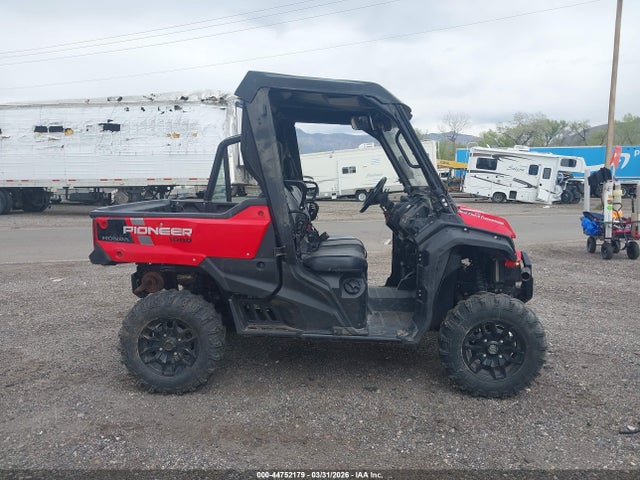 1HFVE04B2P4700162 Honda Sxs1000 M3
