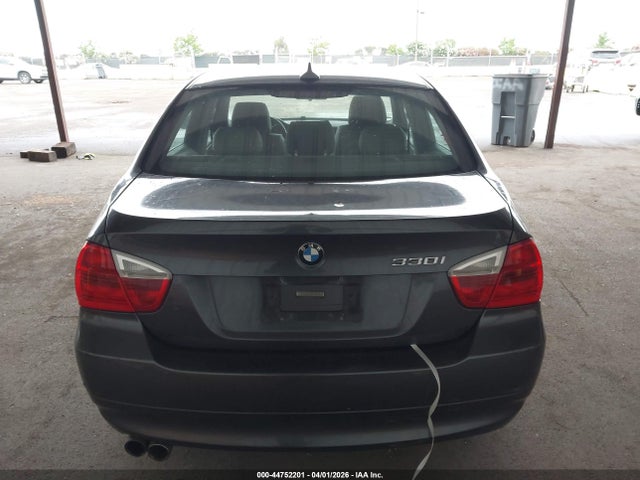 2006 Bmw 330i მანქანა იყიდება აუქციონზე, vin: WBAVB335X6KS33564, აუქციონის ნომერი: 44752201