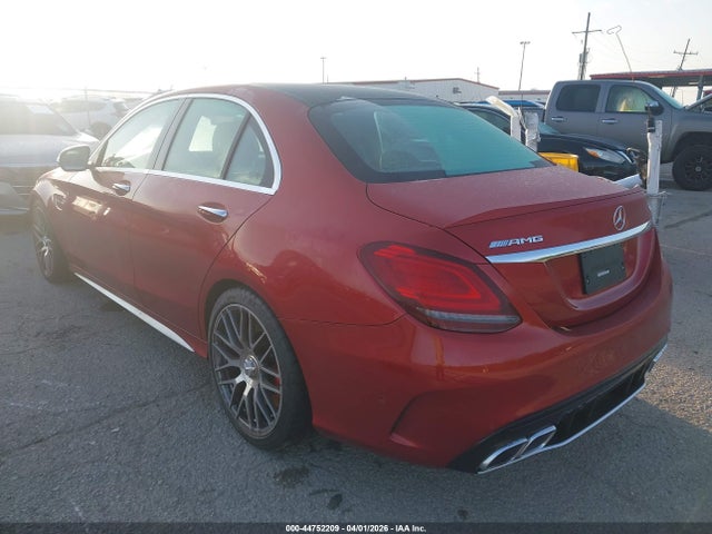 2021 MERCEDES-BENZ AMG C 63 W1KWF8HBXMR622299 Photo 2