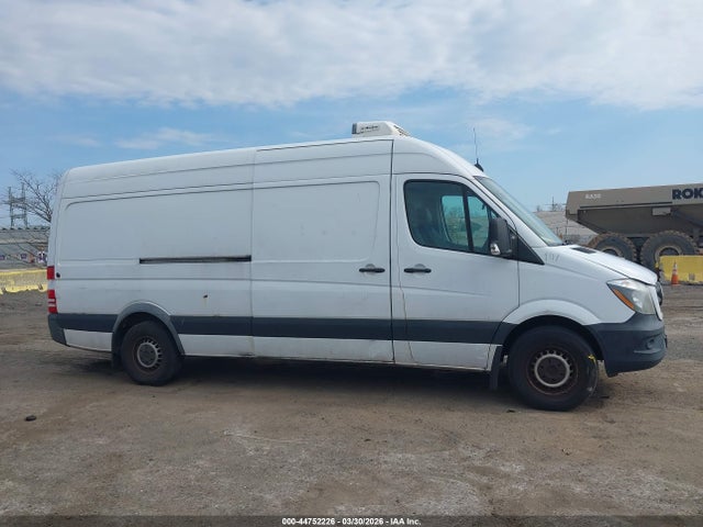 Продажа на аукционе авто 2017 Mercedes-benz Sprinter 2500 High Roof V6, vin: WD3PE8CD1HP508827, номер лота: 44752226