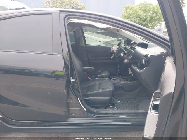 JTDKDTB34H1592420 Toyota Prius C Four