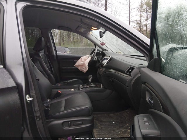 Продаж на аукціоні авто 2017 Honda Ridgeline Rtl-t, vin: 5FPYK3F6XHB028614, номер лоту: 44752253