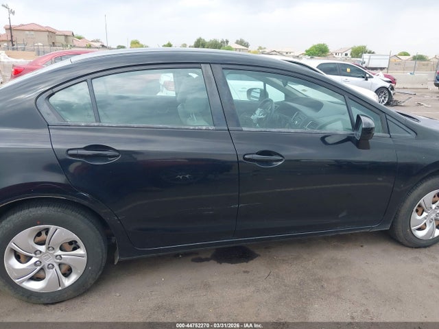 44752270 :رقم المزاد ، 2HGFB2F51FH547318 vin ، 2015 Honda Civic Lx مزاد بيع
